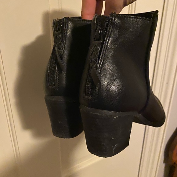 Black booties - Picture 2 of 2